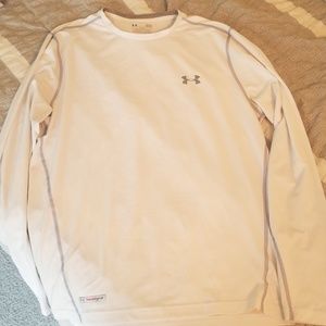 Under Armour long sleeve shirt